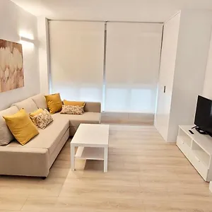 Cozy White In , Getxo España